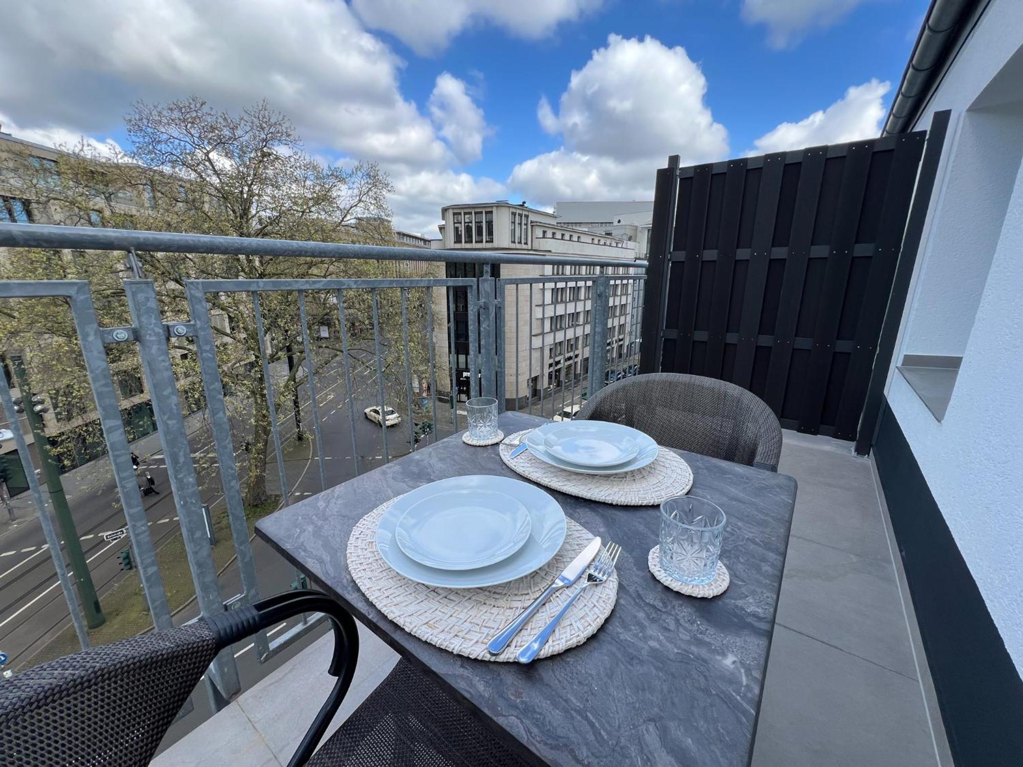 Apartment Duesseldorf City ภายนอก รูปภาพ